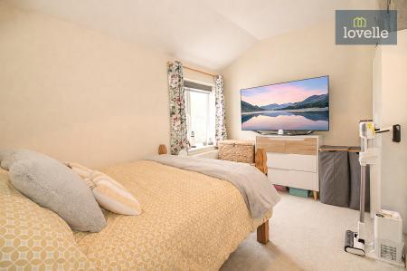 3 bedroom Detached house for sale in The Hill, Saltfleet, LN11