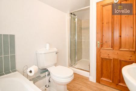 3 bedroom Detached house for sale in The Hill, Saltfleet, LN11