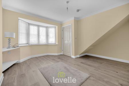 2 bedroom Semi-detached house for sale in Tealby Close, Immingham, DN40