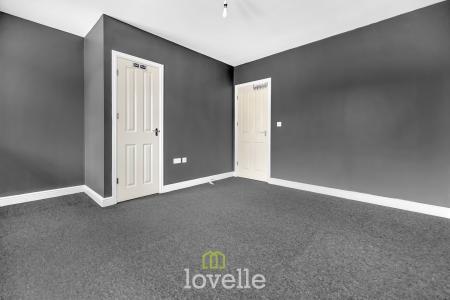 2 bedroom Semi-detached house for sale in Tealby Close, Immingham, DN40