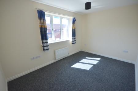 2 bedroom End of terrace house to let in Danes Close, Grimsby, DN32
