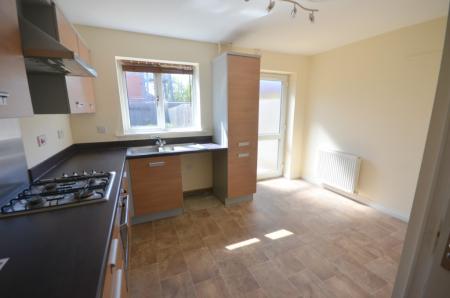 2 bedroom End of terrace house to let in Danes Close, Grimsby, DN32