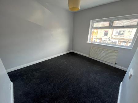 2 bedroom Terraced House to let in St Heliers Road, Cleethorpes, DN35