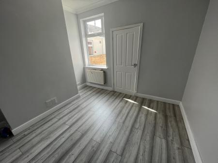 2 bedroom Terraced House to let in St Heliers Road, Cleethorpes, DN35