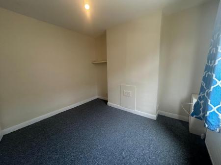 2 bedroom Terraced House to let in Julian Street, Grimsby, DN32