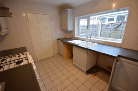 2 bedroom Terraced House to let in Julian Street, Grimsby, DN32