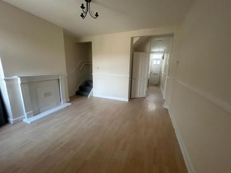 2 bedroom Terraced House to let in Julian Street, Grimsby, DN32