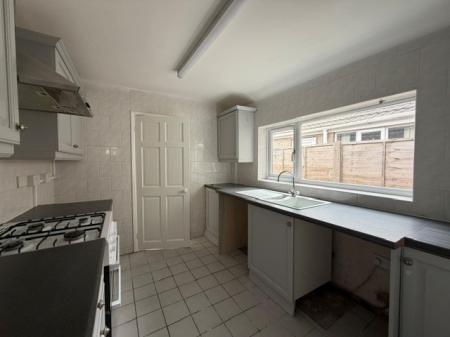 2 bedroom Terraced House to let in Julian Street, Grimsby, DN32