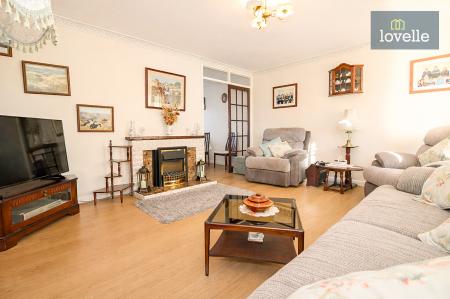 3 bedroom Detached bungalow for sale in Pasture Drive, Louth, LN11