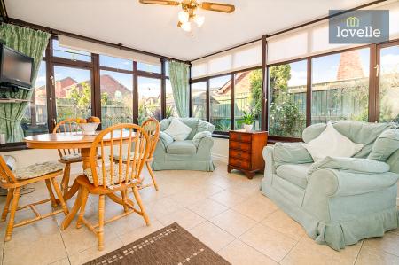 3 bedroom Detached bungalow for sale in Pasture Drive, Louth, LN11