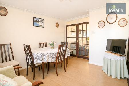 3 bedroom Detached bungalow for sale in Pasture Drive, Louth, LN11