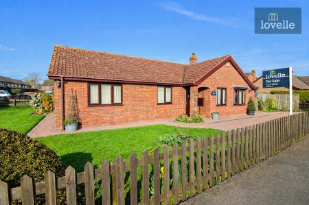 3 bedroom Detached bungalow for sale in Pasture Drive, Louth, LN11