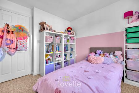 3 bedroom End of terrace house for sale in Cromwell Road, Grimsby, DN31