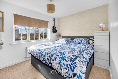 3 bedroom End of terrace house for sale in Cromwell Road, Grimsby, DN31