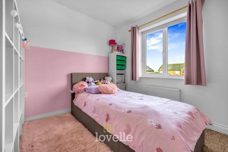 3 bedroom End of terrace house for sale in Cromwell Road, Grimsby, DN31