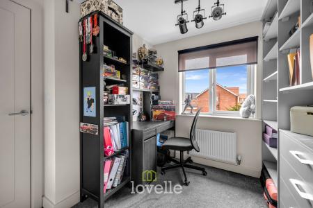 4 bedroom Detached house for sale in Bellflower Road, Scartho, Grimsby, DN33