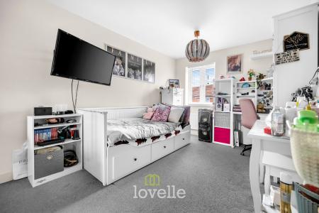 4 bedroom Detached house for sale in Bellflower Road, Scartho, Grimsby, DN33