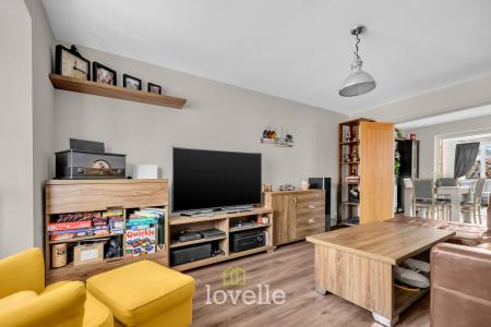 4 bedroom Detached house for sale in Bellflower Road, Scartho, Grimsby, DN33