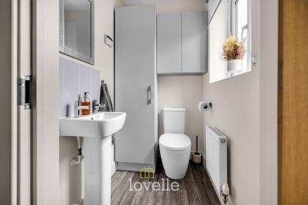 4 bedroom Detached house for sale in Bellflower Road, Scartho, Grimsby, DN33