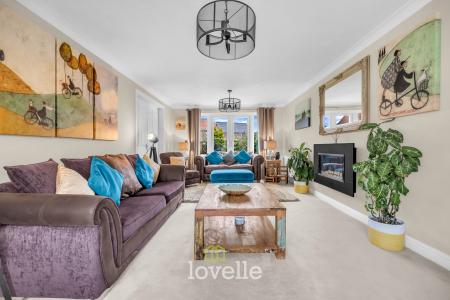 4 bedroom Detached house for sale in Buttercup Court, Healing, DN41