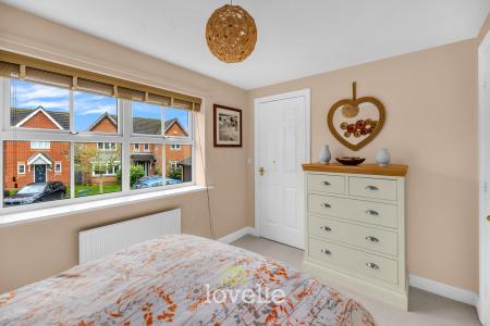 4 bedroom Detached house for sale in Buttercup Court, Healing, DN41