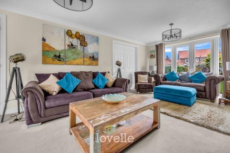 4 bedroom Detached house for sale in Buttercup Court, Healing, DN41