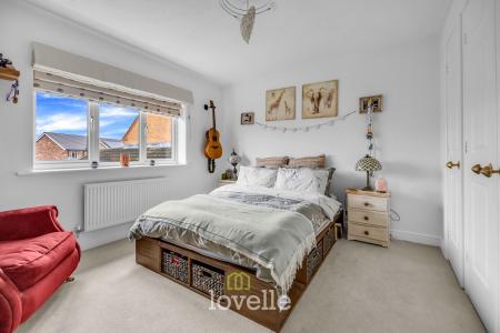 4 bedroom Detached house for sale in Buttercup Court, Healing, DN41