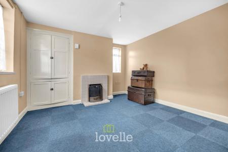 2 bedroom Detached house for sale in Pelham Crescent, Keelby, DN41