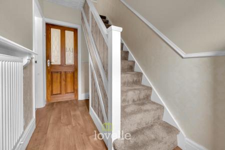 3 bedroom Terraced House for sale in Chelmsford Avenue, Grimsby, DN34