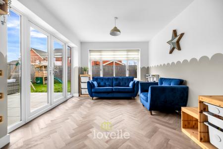 4 bedroom Detached house for sale in Bramley Close, Scartho Top, Grimsby, DN33