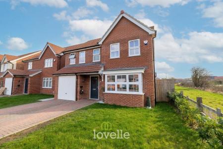 Bramley Close, Scartho Top, Grimsby, DN33