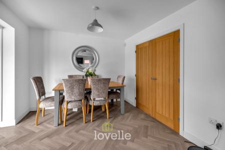 4 bedroom Detached house for sale in Bramley Close, Springfield Park, Grimsby, DN33
