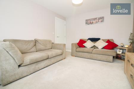 3 bedroom Detached house for sale in Walnut Close, Louth, LN11