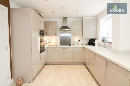 3 bedroom Detached house for sale in Walnut Close, Louth, LN11