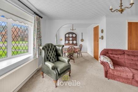 2 bedroom Detached bungalow for sale in Heathfield Court, Grimsby, DN34