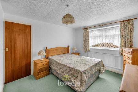 2 bedroom Detached bungalow for sale in Heathfield Court, Grimsby, DN34