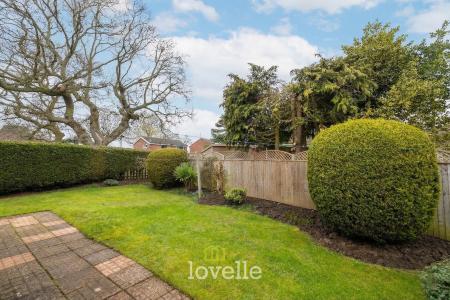 2 bedroom Detached bungalow for sale in Heathfield Court, Grimsby, DN34