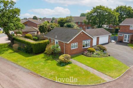 2 bedroom Detached bungalow for sale in Heathfield Court, Grimsby, DN34