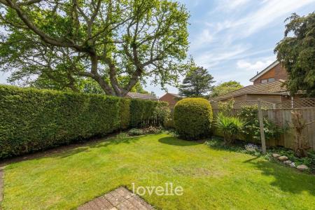 2 bedroom Detached bungalow for sale in Heathfield Court, Grimsby, DN34