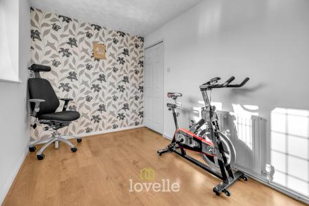 2 bedroom Semi-detached house for sale in Orion Way, Laceby Acres, Grimsby, DN34