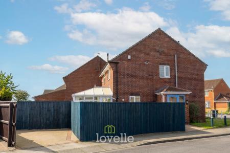 2 bedroom Semi-detached house for sale in Orion Way, Laceby Acres, Grimsby, DN34
