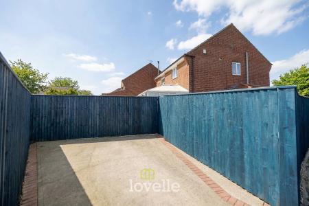 2 bedroom Semi-detached house for sale in Orion Way, Laceby Acres, Grimsby, DN34