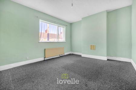 2 bedroom Terraced House for sale in Elsenham Road, Grimsby, DN31