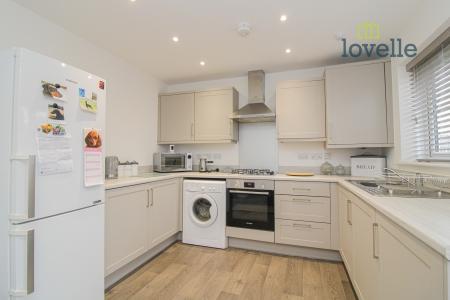 3 bedroom Semi-detached house for sale in Daisy Drive, Laceby, DN37