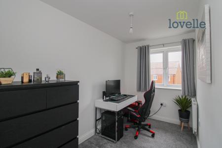 3 bedroom Semi-detached house for sale in Daisy Drive, Laceby, DN37