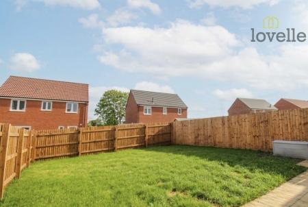 3 bedroom Semi-detached house for sale in Daisy Drive, Laceby, DN37