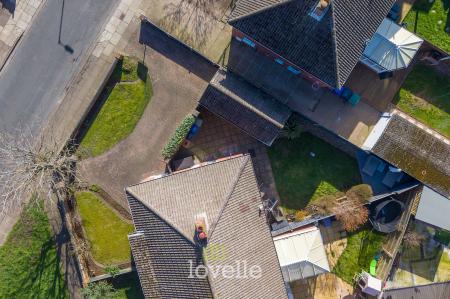 3 bedroom Semi-detached house for sale in Brookfield Road, Scartho, Grimsby, DN33