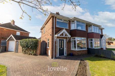 Brookfield Road, Scartho, Grimsby, DN33