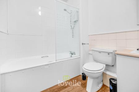 2 bedroom Flat for sale in Bargate, Grimsby, DN34