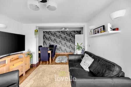 4 bedroom Detached house for sale in Beacon Court, Grimsby, DN32